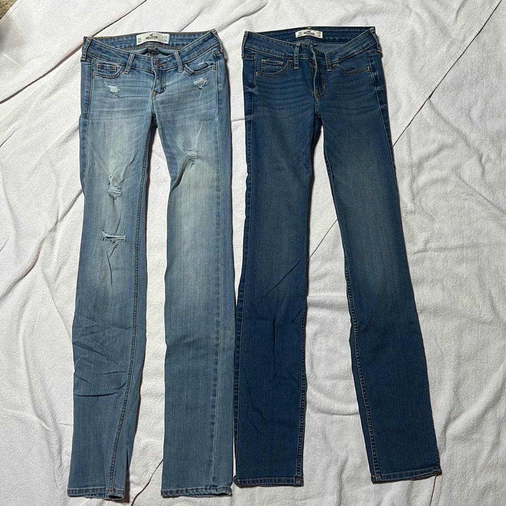 Women's Hollister jeans 2 pairs size 23 wiast 34 length